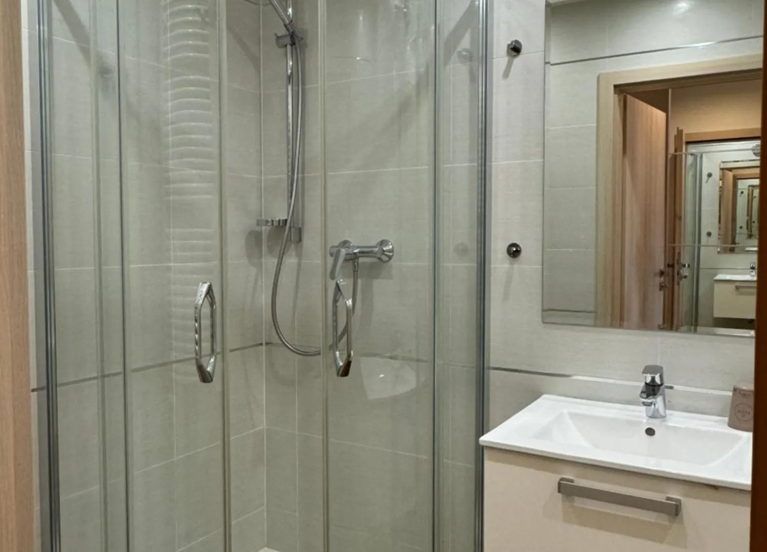 Apartments in Residence Garden Towers Praag